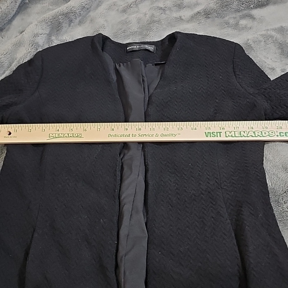 Dana Buchman Black Wool Open Front Collarless Longline Blazer Jacket Size 10 - Picture 4 of 10